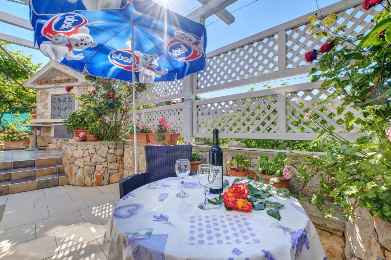 וולי לוסיניי Apartment Neno - Terrace & Parking מראה חיצוני תמונה