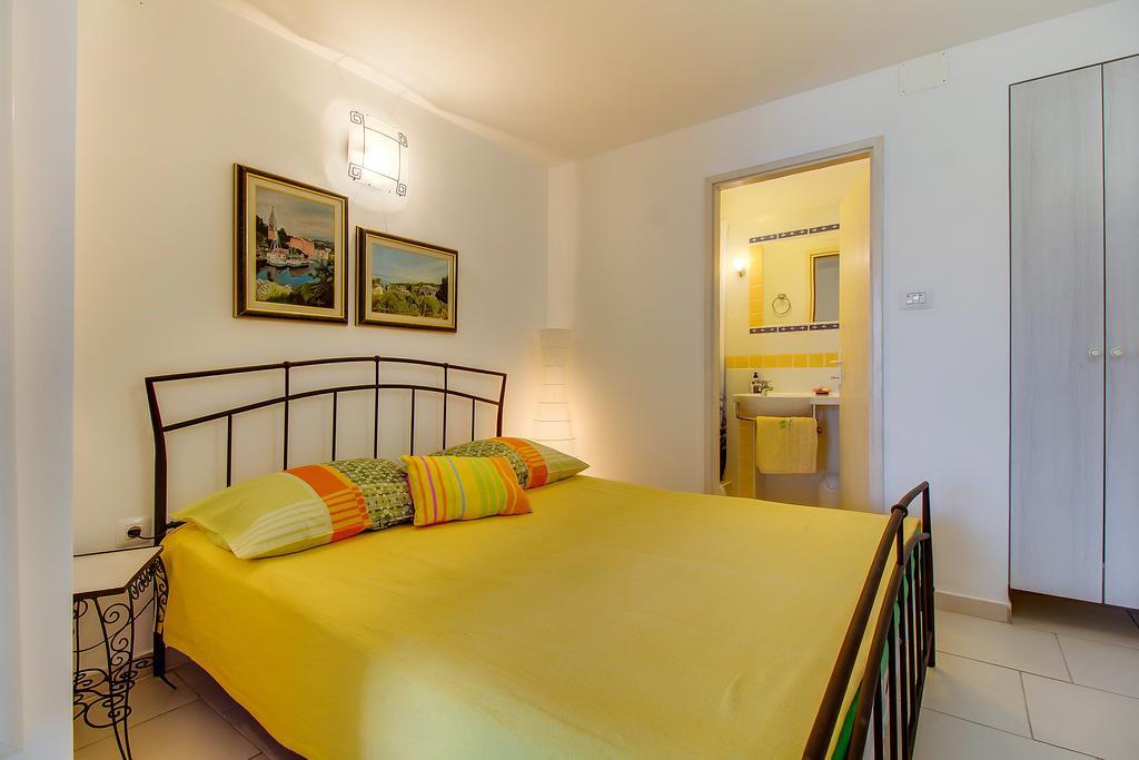 וולי לוסיניי Apartment Neno - Terrace & Parking מראה חיצוני תמונה