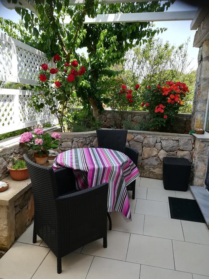 וולי לוסיניי Apartment Neno - Terrace & Parking מראה חיצוני תמונה