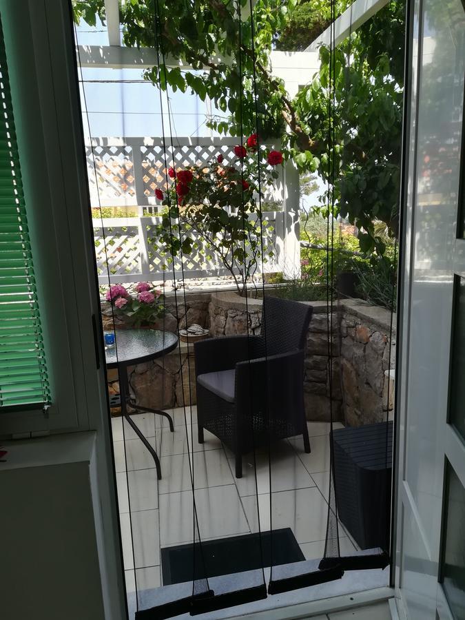 וולי לוסיניי Apartment Neno - Terrace & Parking מראה חיצוני תמונה